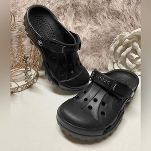 Crocs Off Road Sport Clogs Slides Black Mens Size 6 Womens Size 8 Sandals.